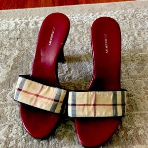 Burberry Sandals size 36 1/2 made in Italy.